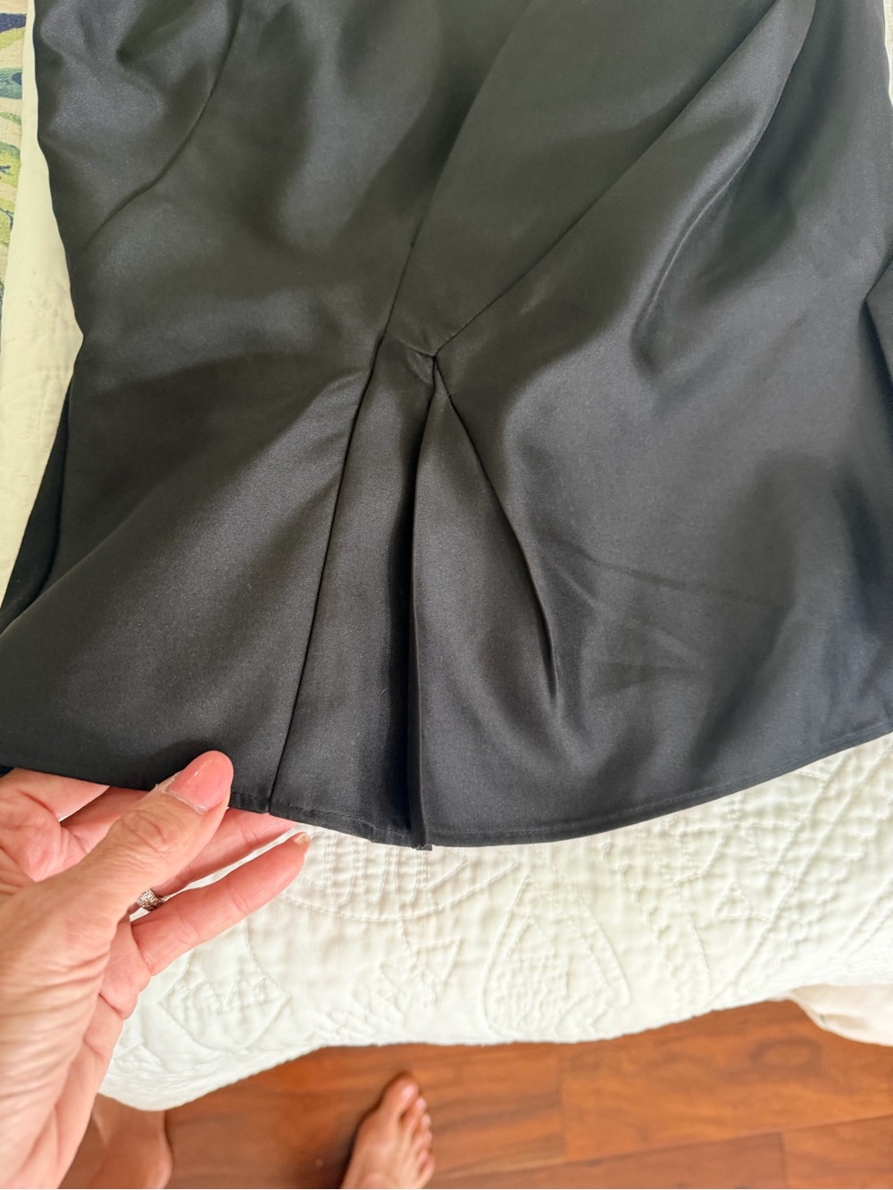 White House Black Market Black Strapless Peplum Bustier Crop Top -Black. Size 4 - Picture 6 of 6